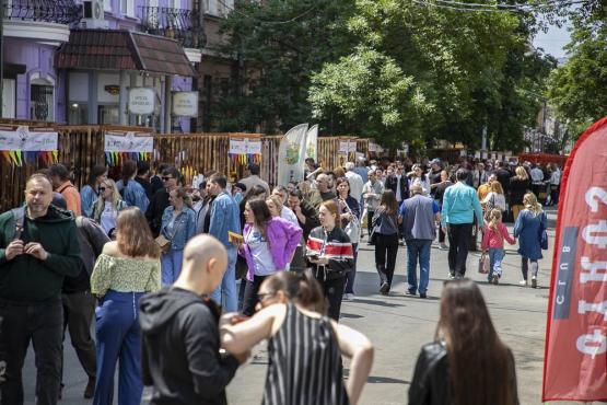 Сотни ростовчан и гостей города побывали на первом гастро-ремесленном фестивале «Купеческий двор»