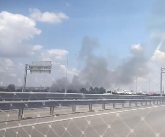 В Ростове потушен крупный ландшафтный пожар на левом берегу Дона