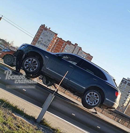 аиф-ростов. житель ростова лишился автомобиля «бентли» аиф-ростов. житель ростова лишился автомобиля «бентли»