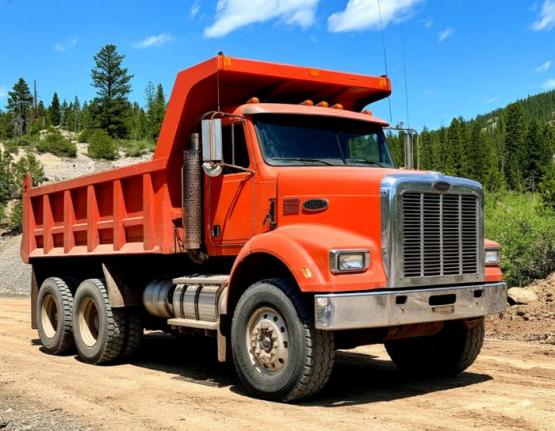 Самосвалы: незаменимые гиганты дорожного строительства