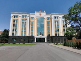  Трое террористов пытались забросать коктейлями «Молотова» военкомат в Ростове 