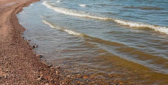 Тела двух моряков нашли на сгоревшем после удара БПЛА сухогрузе