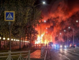 Кафе сгорело на левом берегу Дона в Ростове