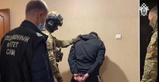В Ростове мужчину осудили за хранение гранат и оружия в квартире