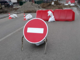  Движение затруднено: М-4 «Дон» в Ростовской области вновь перекрыли из-за ремонта 