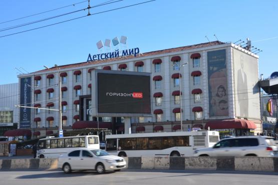 Перевозчик рассказал жителям Ростова о ценах на такси в майские праздники 