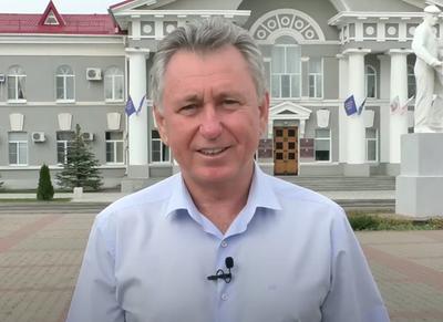Главу администрации Волгодонска Мельникова допросят в суде