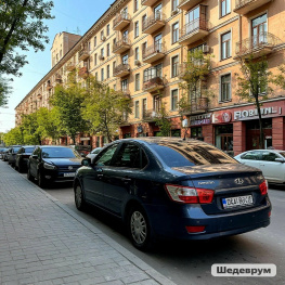  В центре Ростова появятся 11 новых платных парковочных мест 