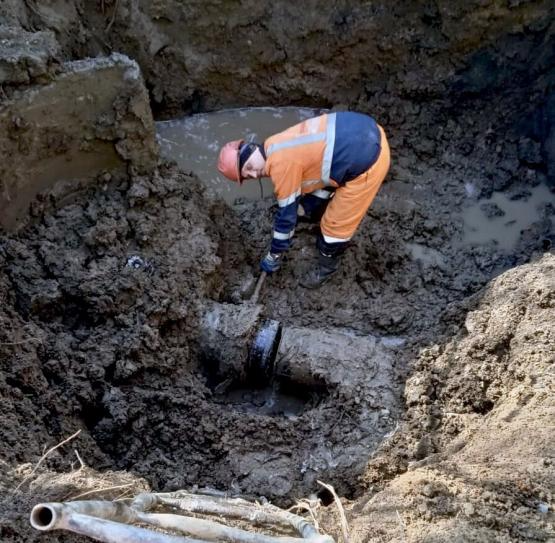 Власти Ростова собираются судиться с «Лукойл» из-за разрытий дорог