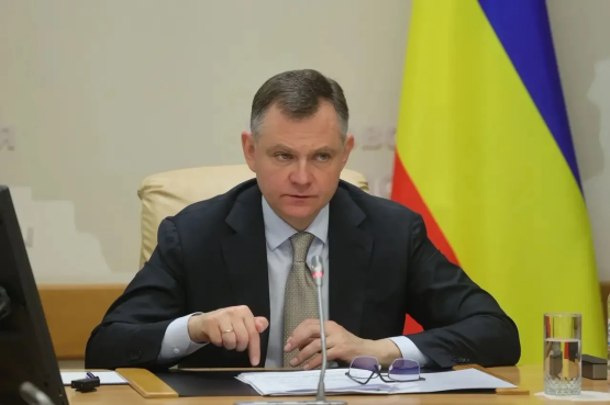Слюсарь поручил помочь 150 семьям из станицы Ольгинской, пострадавшим после махинаций с землей 