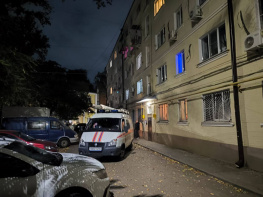 Идёт эвакуация: в центре Ростова насквозь треснул многоэтажный дом 