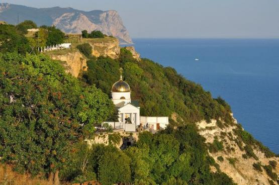 Достопримечательности Крыма: Свято-Георгиевский монастырь.