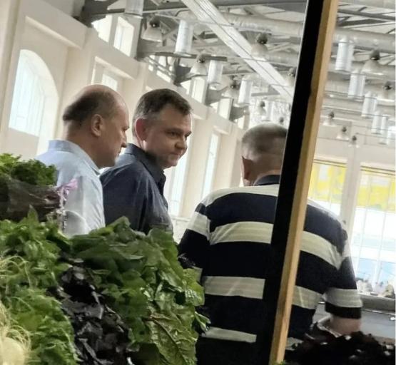  Губернатора и главу Ростова заметили горожане на Центральном рынке 