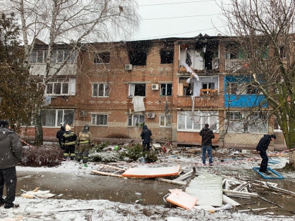 Голубев выделил 3,4 млн рублей для погибших и пострадавших при взрыве газа в Азове