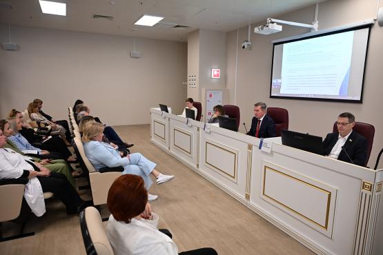 Жителям Ростовской области с редкими заболеваниями выделили 700 млн рублей на лекарства