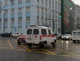 В Ростове двух пьяных выпускниц увезли с набережной в больницу