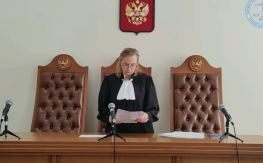 Кассация оставила в силе приговор водителю КАМАЗа, сбившему дорожников в Ростовской области