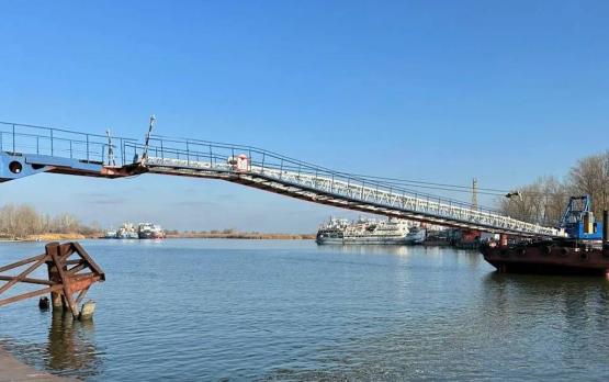 Капитана танкера будут судить за таран моста в Аксае