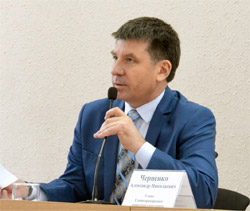 Глава Семикаракорского поселения Александр Черненко ушел в отставку после 16 лет работы