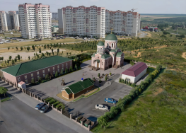 Большой храмовый комплекс начали строить на Суворовском