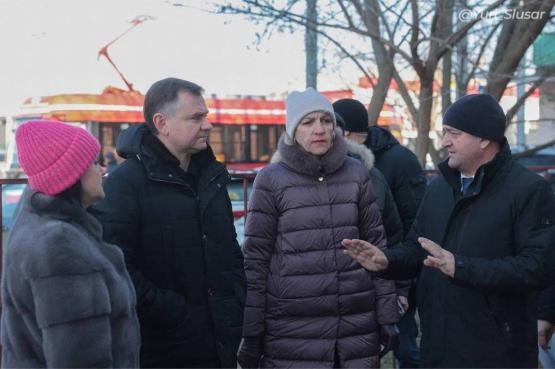 Слюсарь посетил зоны ЧС в Таганроге