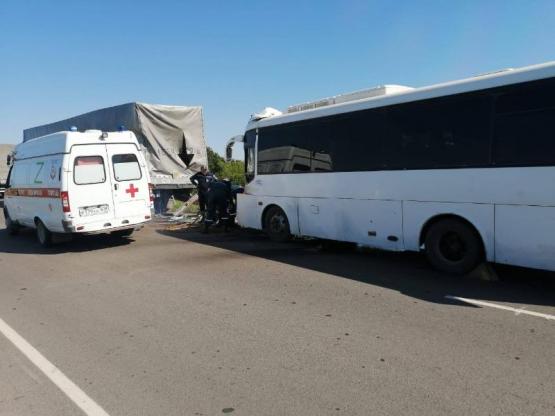 Прокуратура проверит обстоятельства ДТП с микроавтобусом в Ростовской области
