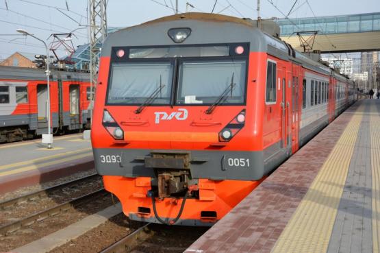Буйный пассажир устроил дебош в ростовском поезде 