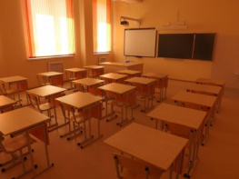 Более жёсткая: в Минпросвещения утвердили новую учебную программу для школ Ростовской области 