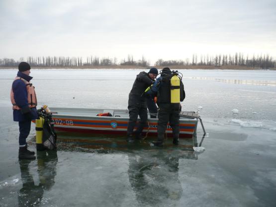 С опасного льда за неделю спасли 25 жителей Ростовской области