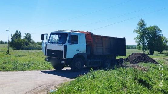 В Ростовской области водителя самосвала убило током