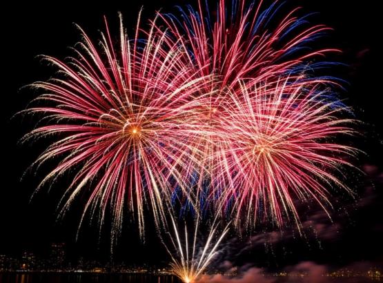 Ростовчане в новогоднюю ночь запускали запрещенные фейерверки