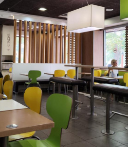 Кафе в Ростовской области теряют десятки тысяч в день из-за отключения интернета