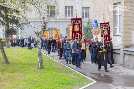В кампусе ДГТУ прошёл пасхальный крестный ход