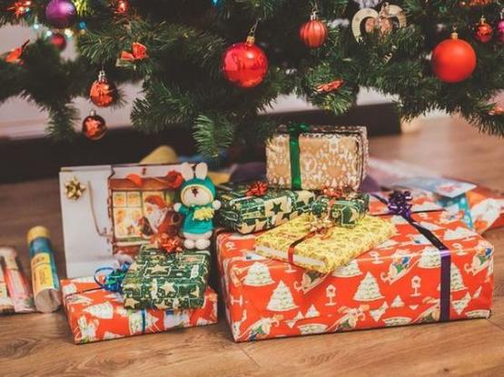 Сладкие новогодние подарки – сюрприз и любимое лакомство